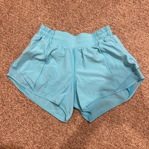 lululemon 4” low rise hotty hotty.